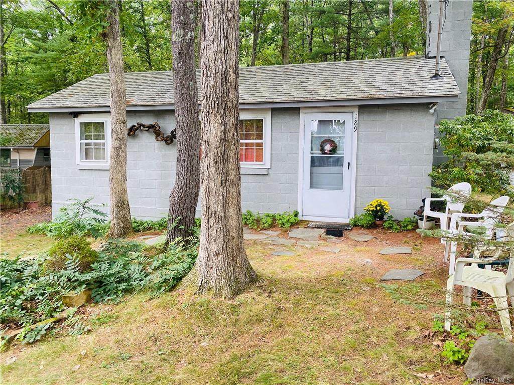 189 Mohican Trail - Photo 1