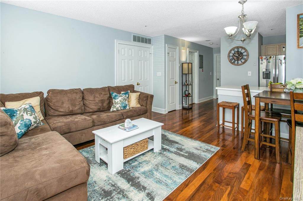 355 Old Tarrytown Road - Photo 1