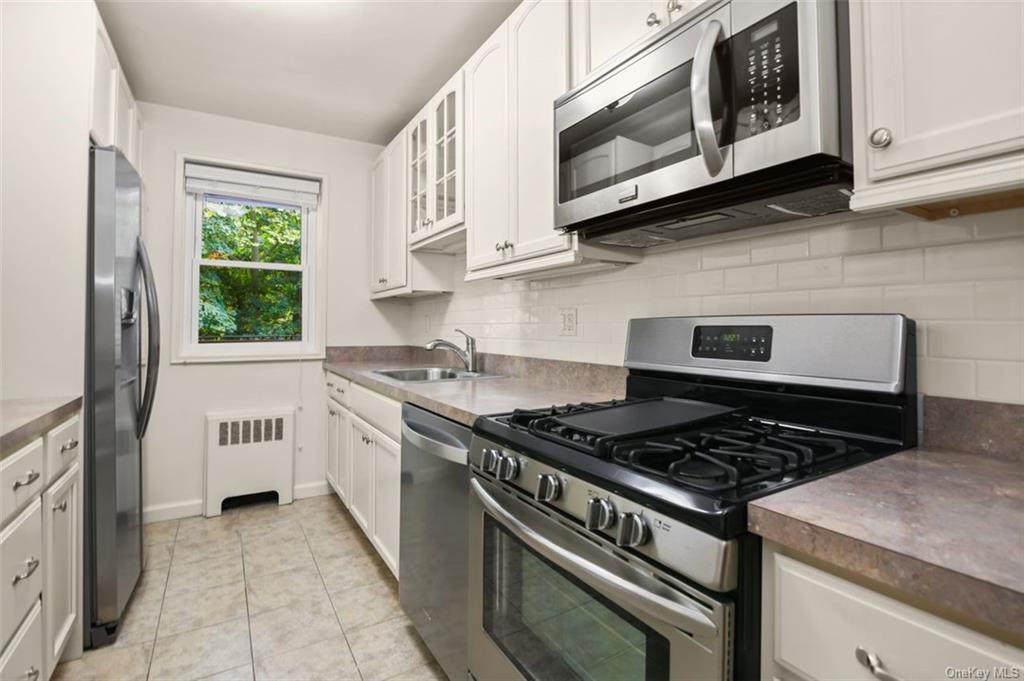 150 Draper Lane - Photo 1