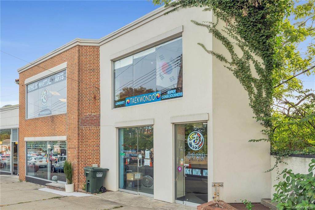 1279 North Avenue - Photo 1