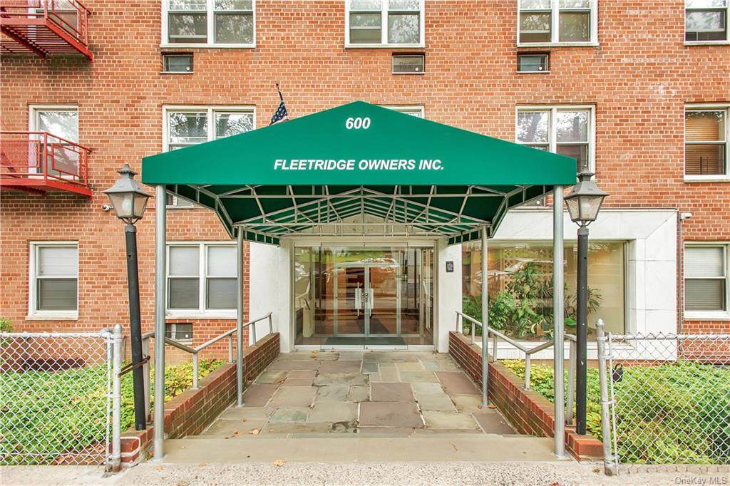 600 Locust Street - Photo 1