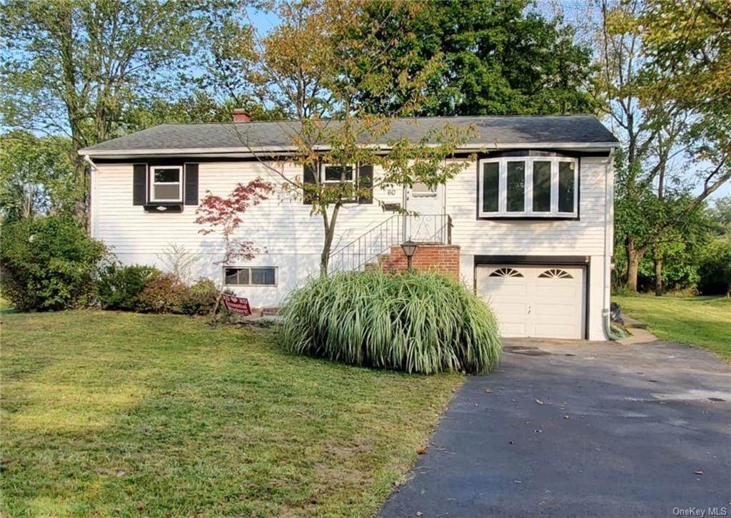 60 Klein Avenue - Photo 1