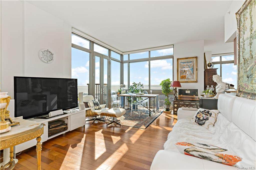 175 Huguenot Street - Photo 1