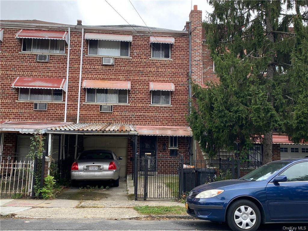 2002 Edenwald Avenue - Photo 1