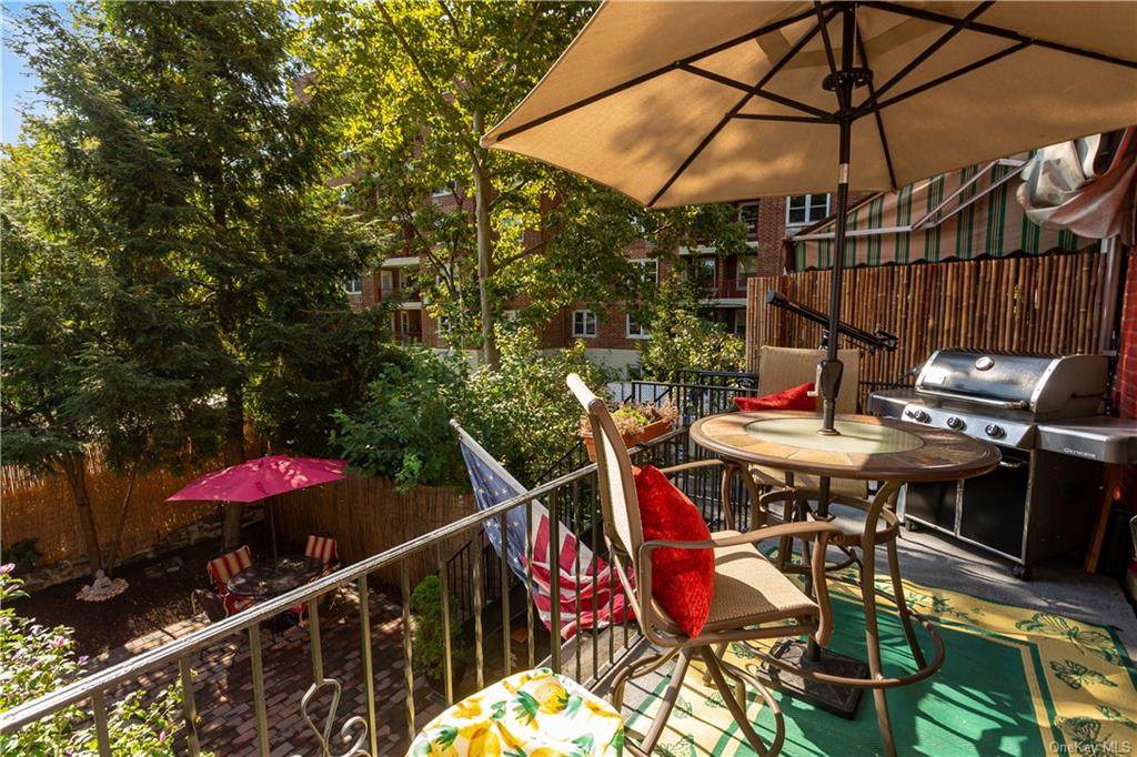 3216 Irwin Avenue - Photo 1