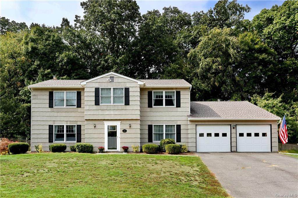 25 Newport Drive - Photo 1