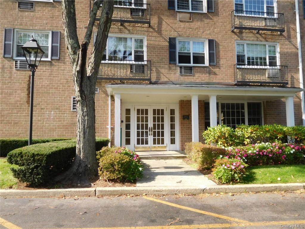 1 Consulate Drive - Photo 1