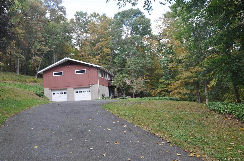 39 Mclaughlin Drive - Photo 1