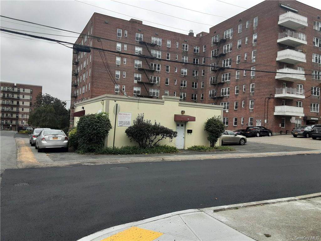 54 Yonkers Terrace - Photo 1