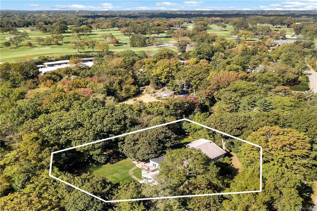 1030 Old White Plains Road - Photo 1