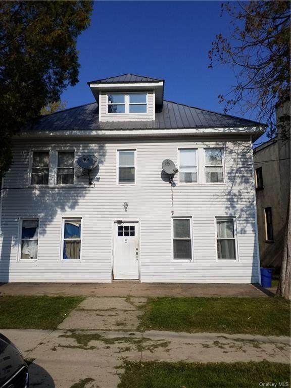 5 Maple Street - Photo 1