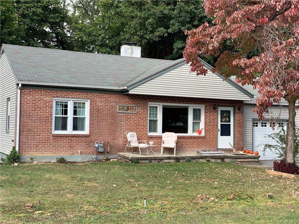 9 Field Court - Photo 1
