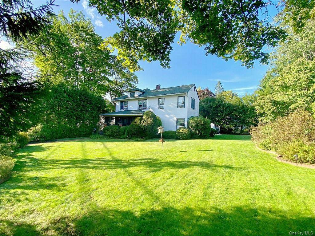 319 King Street - Photo 1