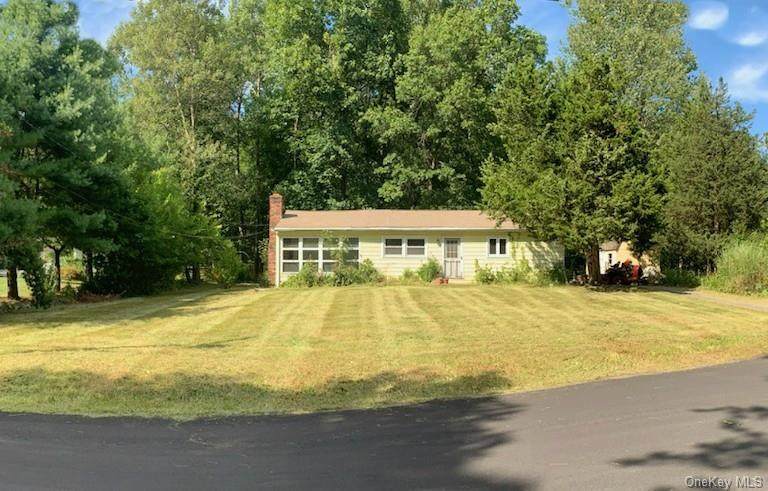 77 Beaverbrook Road - Photo 1