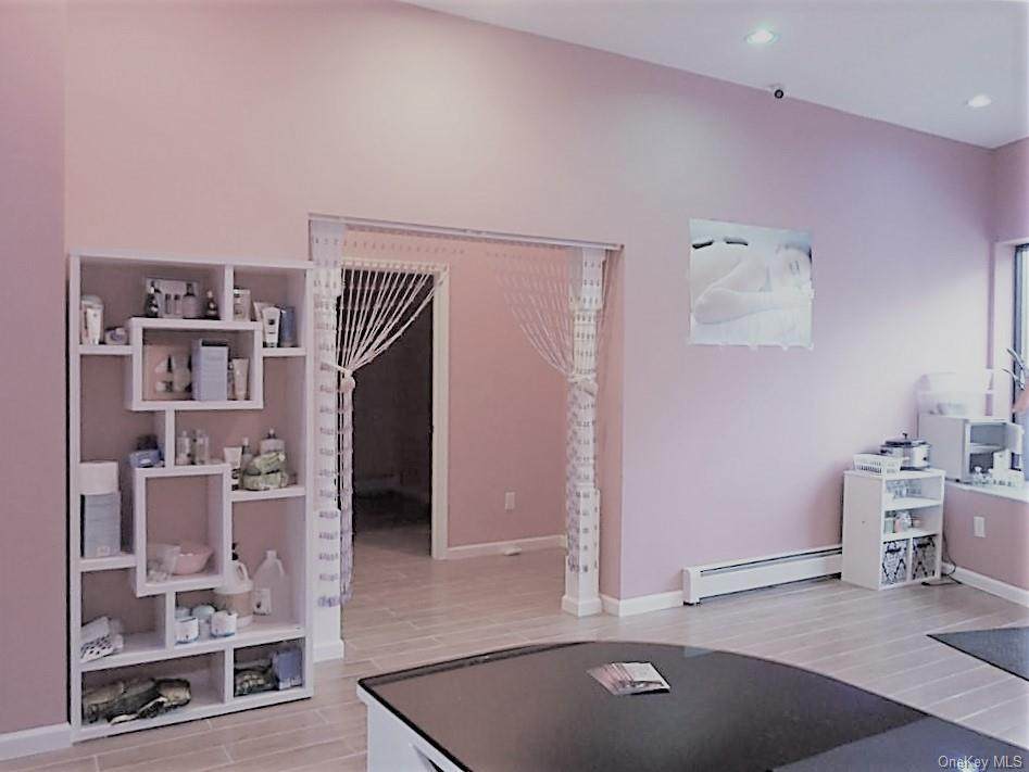 128 Wickham Avenue - Photo 1