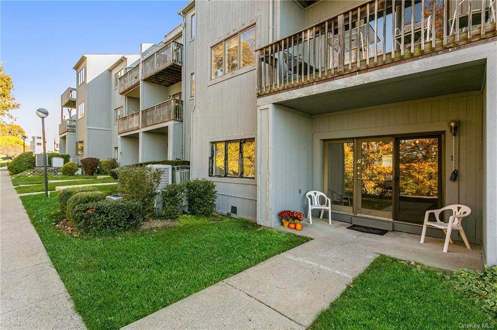 7 Hudson Point Lane - Photo 1