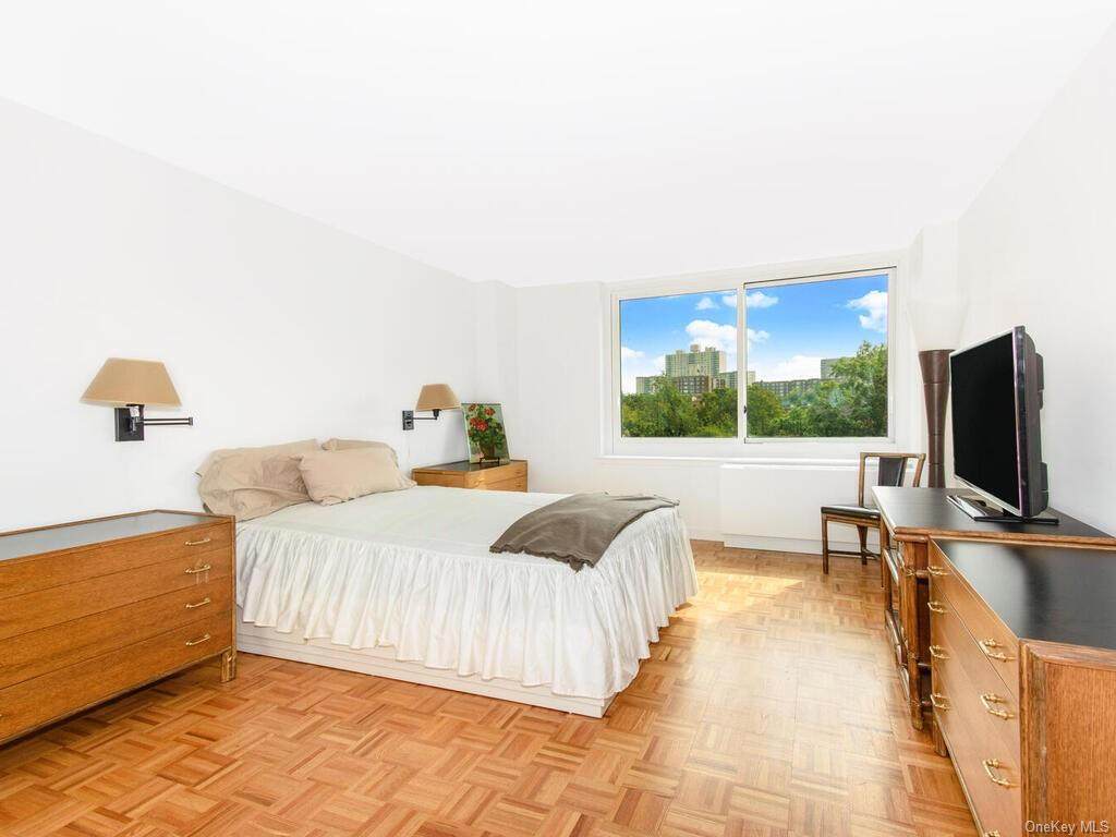 2521 Palisade Avenue - Photo 1