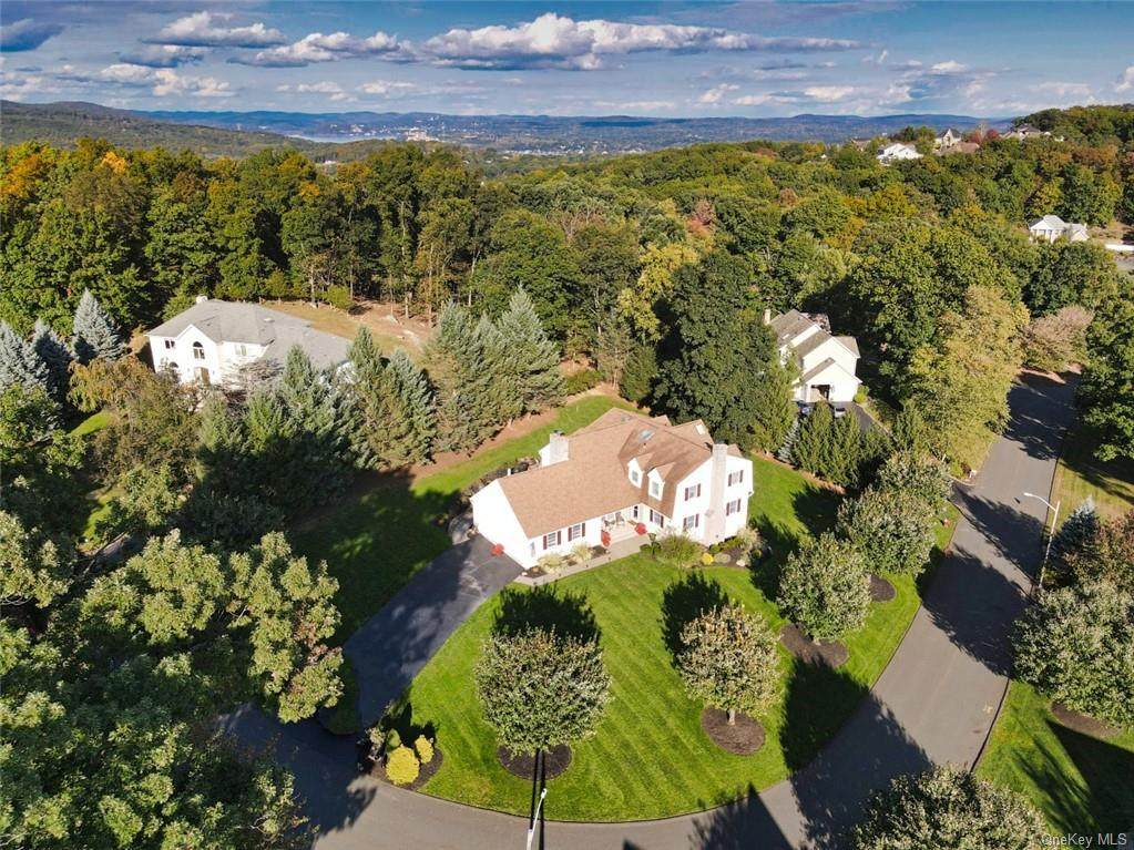 11 Phillips Drive - Photo 1
