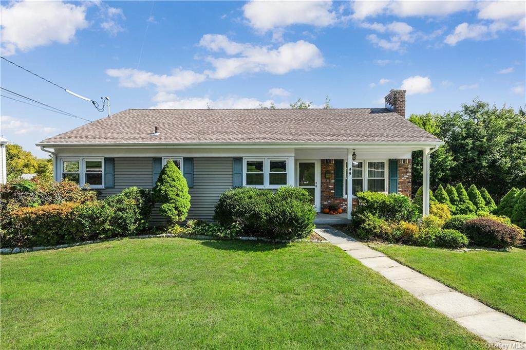 9 Bruce Lane - Photo 1