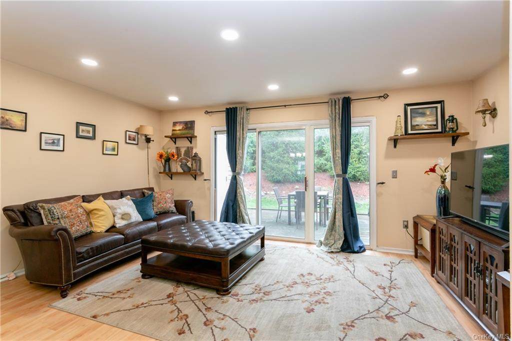 83 Winchester Avenue - Photo 1