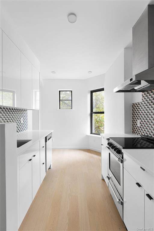487 Clinton Avenue - Photo 1
