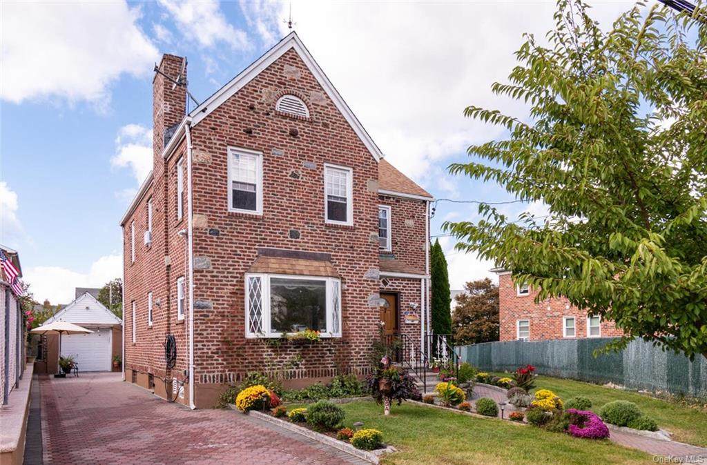 17 Sumner Avenue - Photo 1