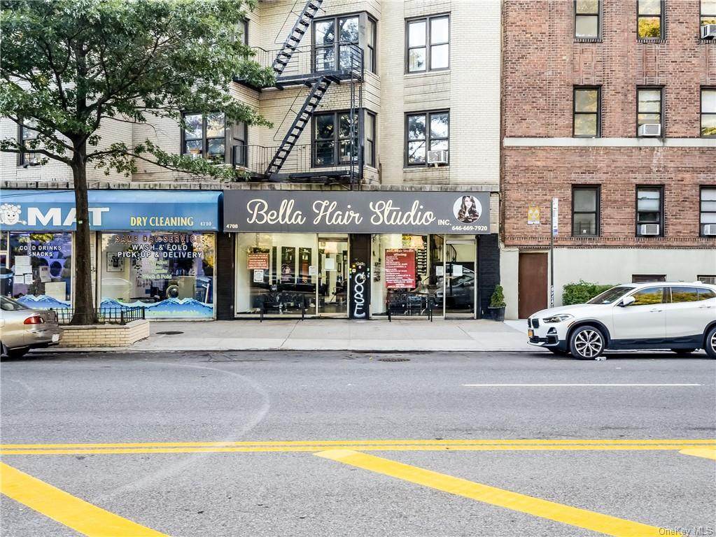 4708 Broadway - Photo 1