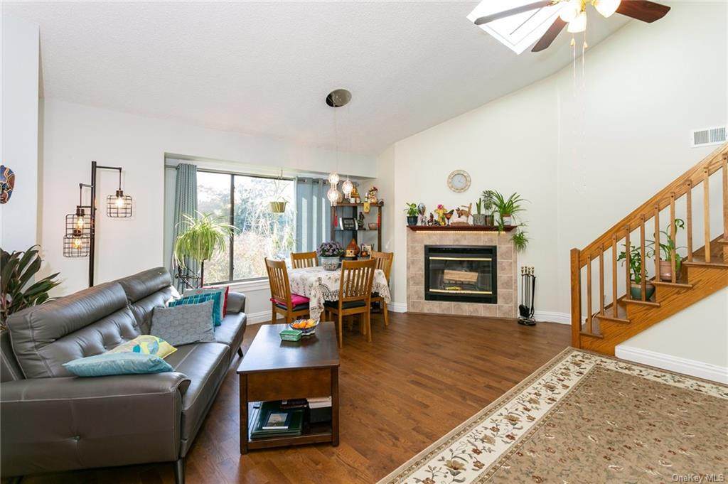 7 Chester Lane - Photo 1