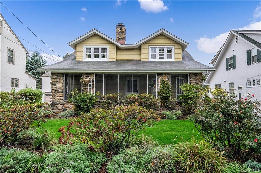 321 Rye Beach Avenue - Photo 1