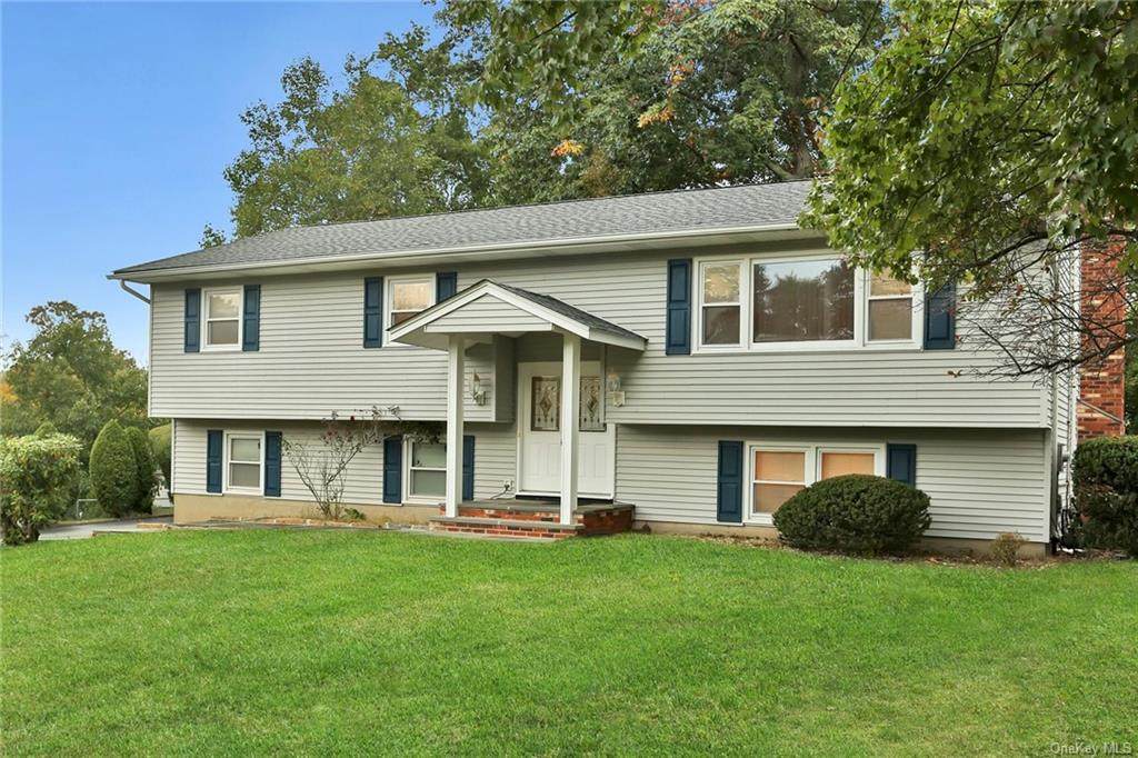212 Fort Lee Place - Photo 1