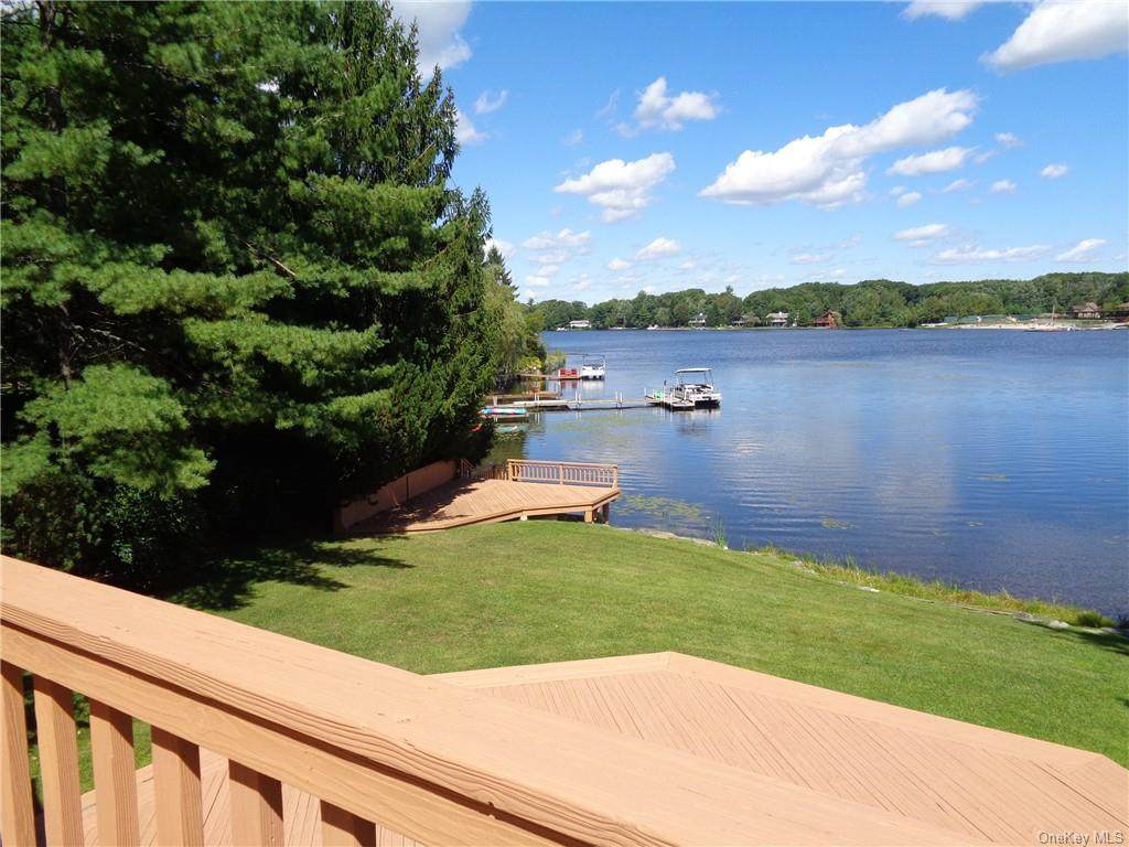 62 Lake Shore Drive - Photo 1