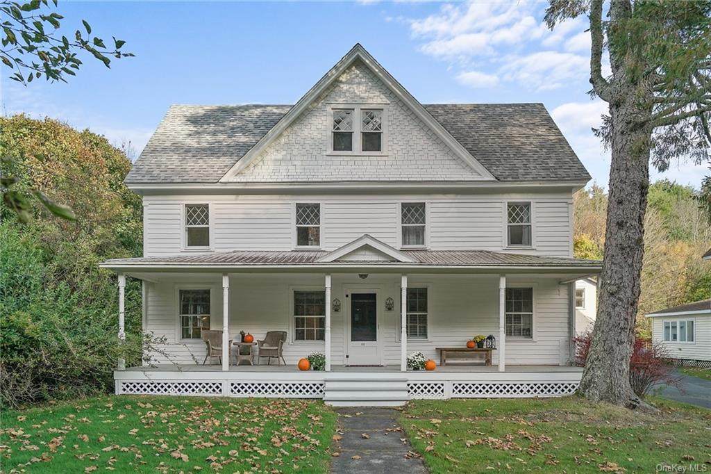 66 Hortonville Main Street - Photo 1