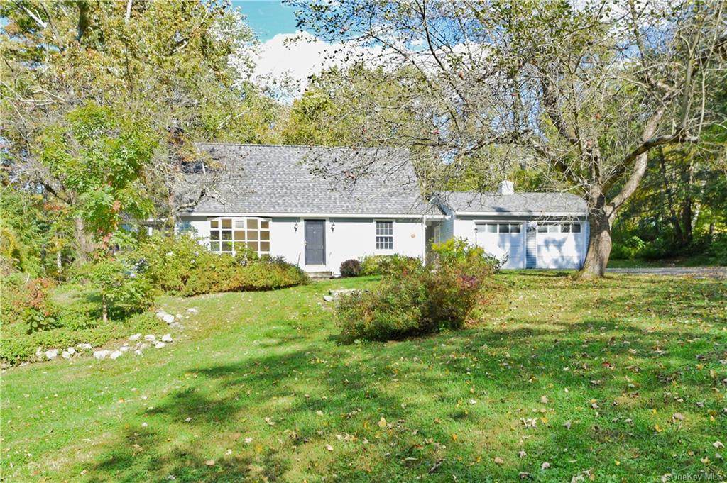 14 Deveau Road - Photo 1
