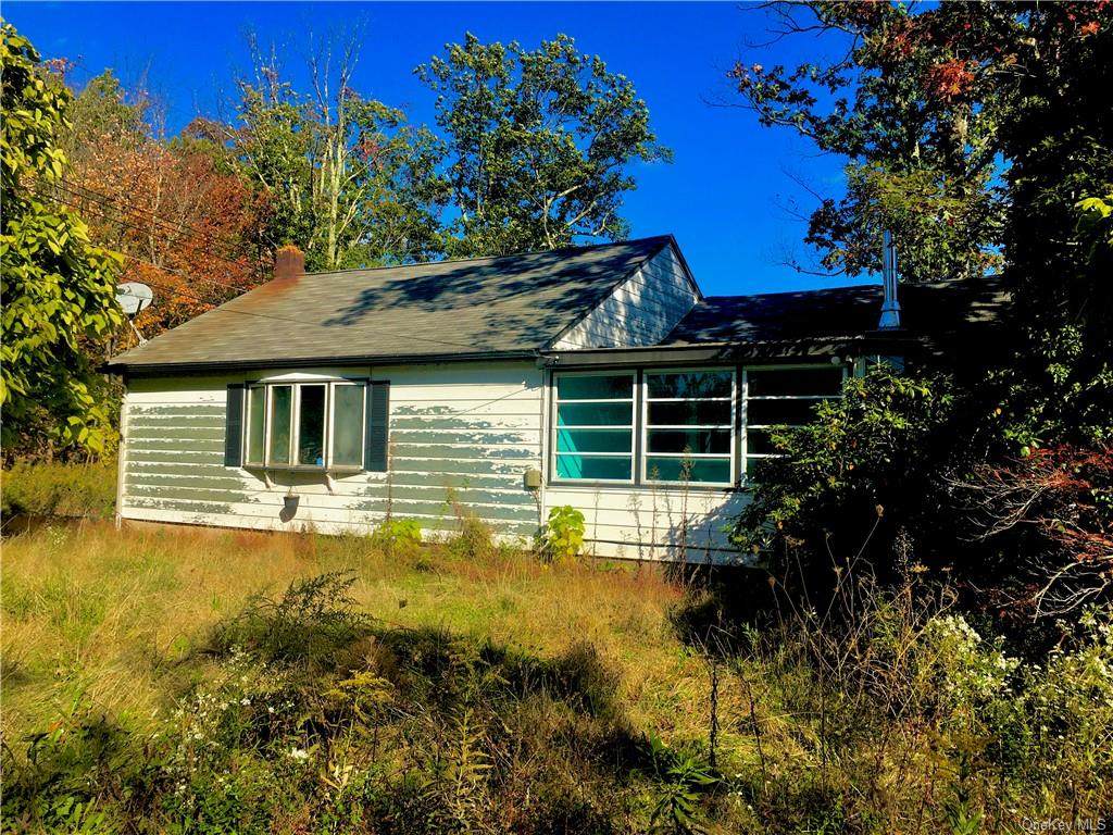 44 Greenwood Road - Photo 1
