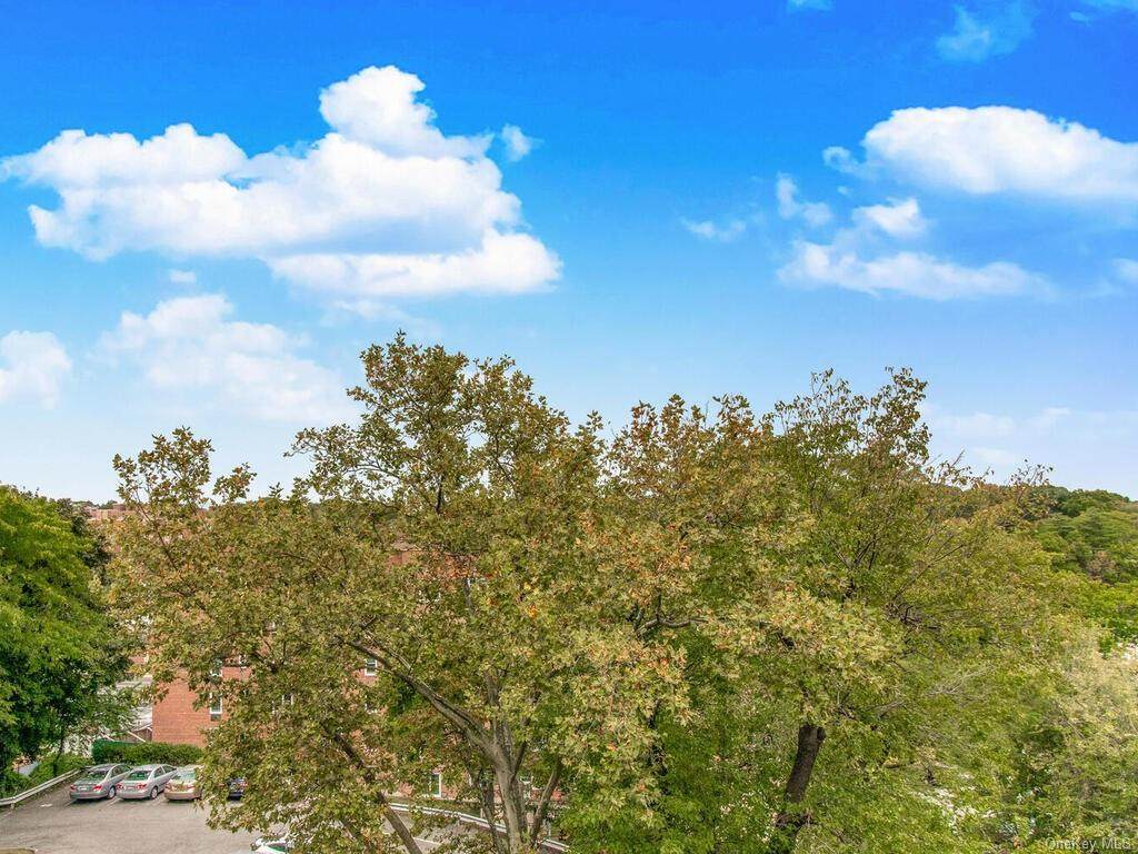 1300 Midland Avenue - Photo 1