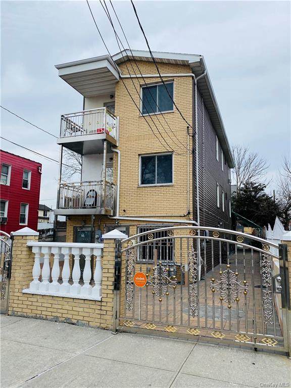 947 211th Street - Photo 1