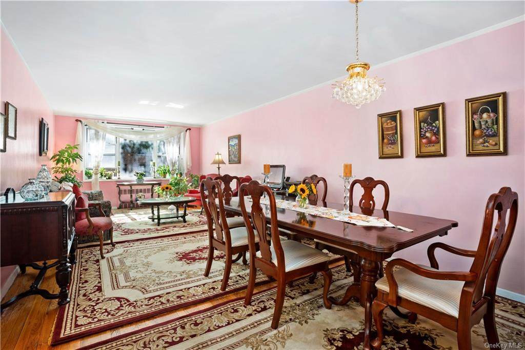 525 236 Street - Photo 1