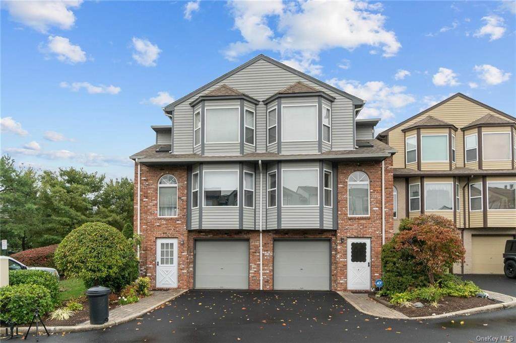3 Oxford Court - Photo 1