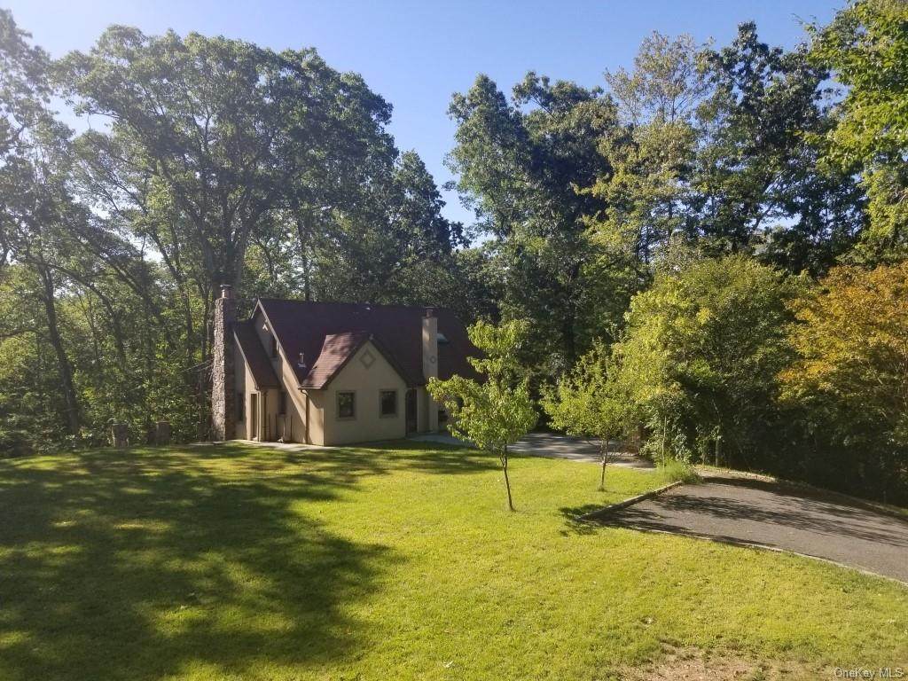 1346 Hayes Drive - Photo 1
