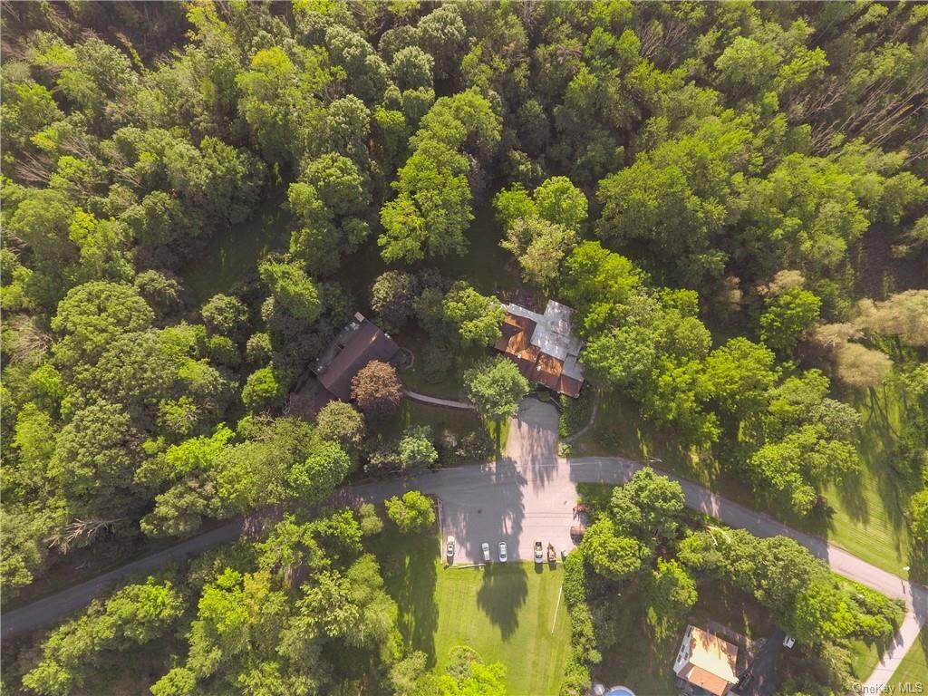 117 Sleepy Valley Road - Photo 1