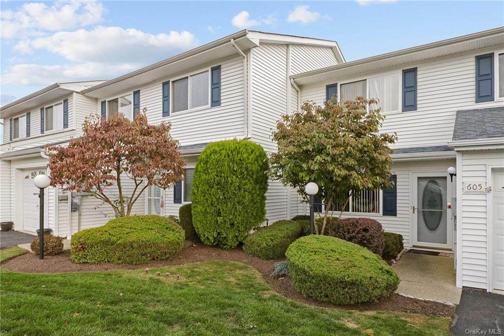 605 Dove Court - Photo 1