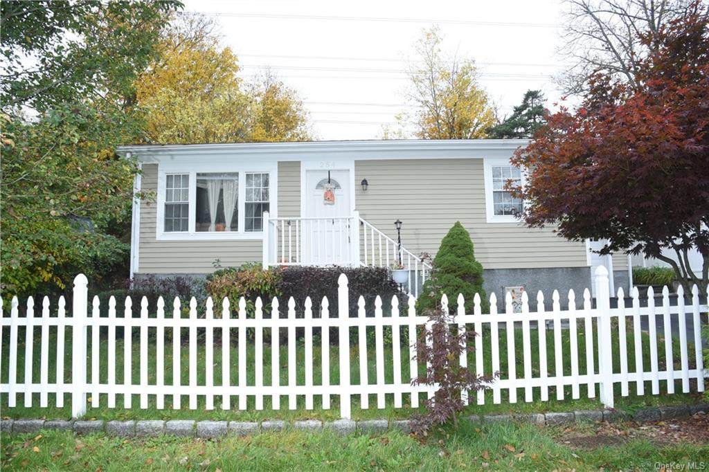 254 Topland Road - Photo 1
