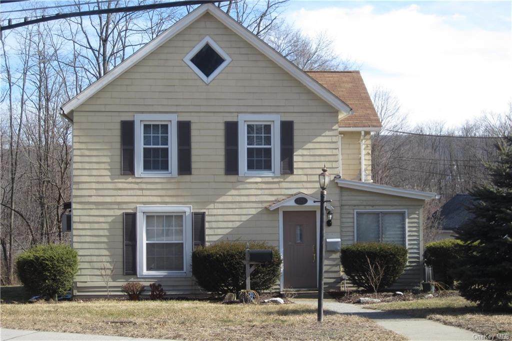 129 Charles Colman Boulevard - Photo 1