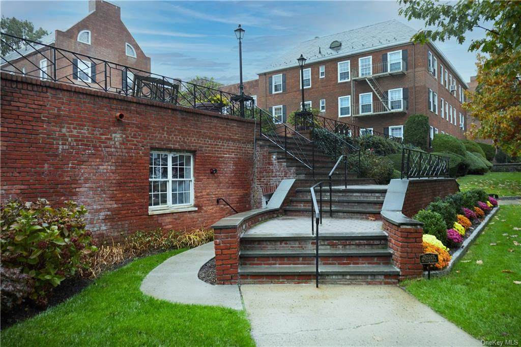 1815 Palmer Avenue - Photo 1