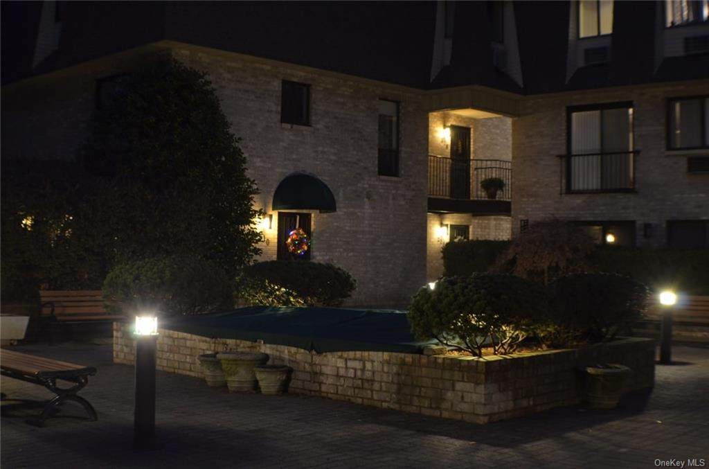 24 Carhart Avenue - Photo 1