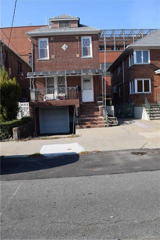 1657 Fowler Avenue - Photo 1