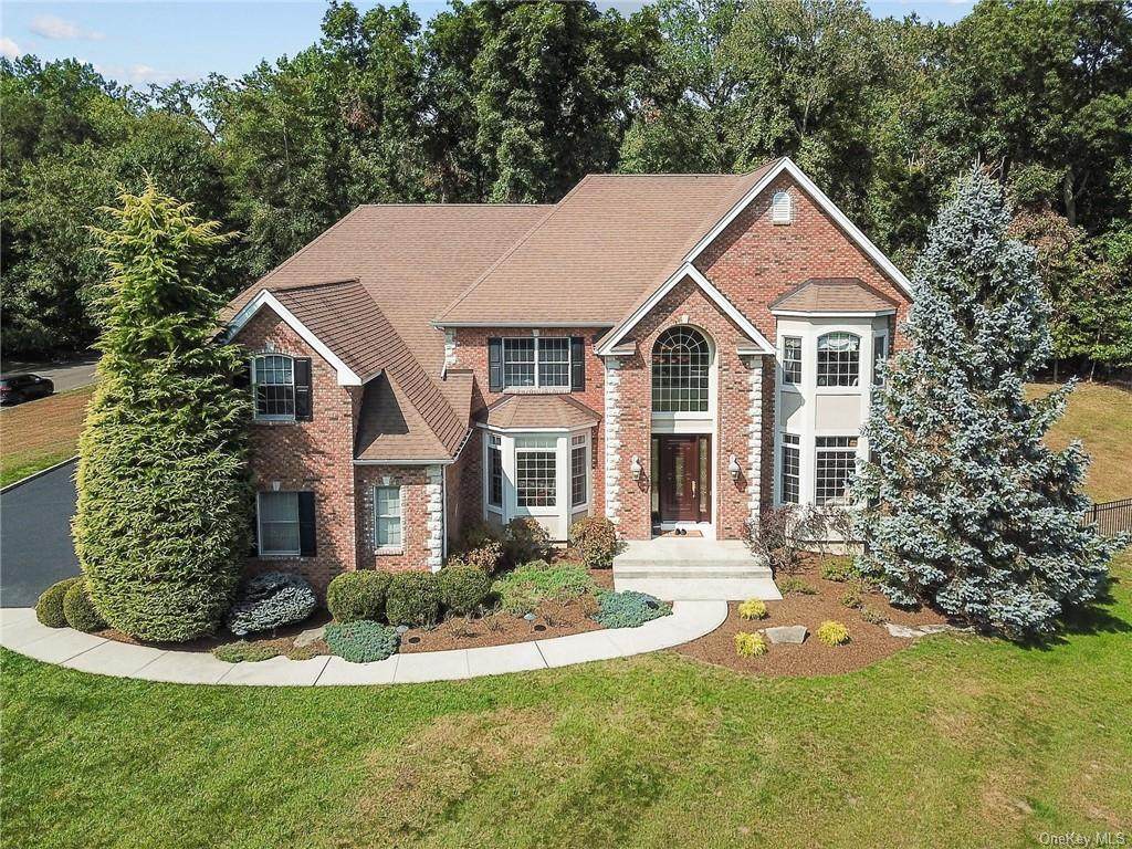 22 Charnwood Drive - Photo 1