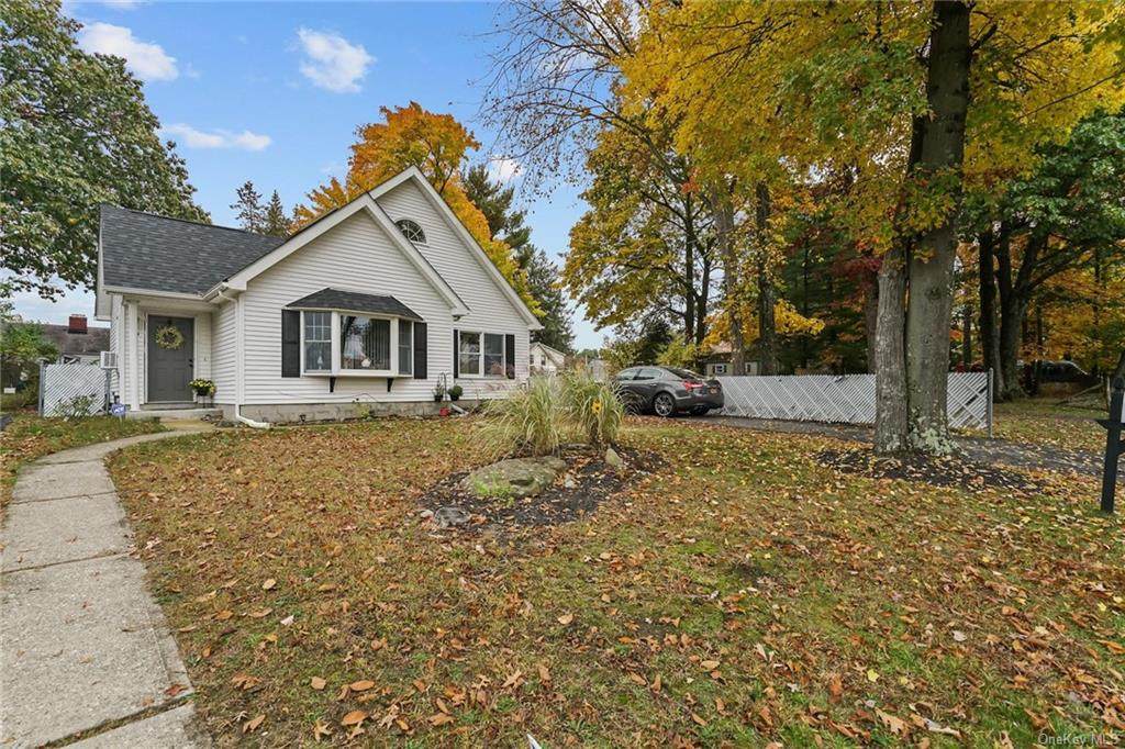 10 Manhattan Avenue - Photo 1