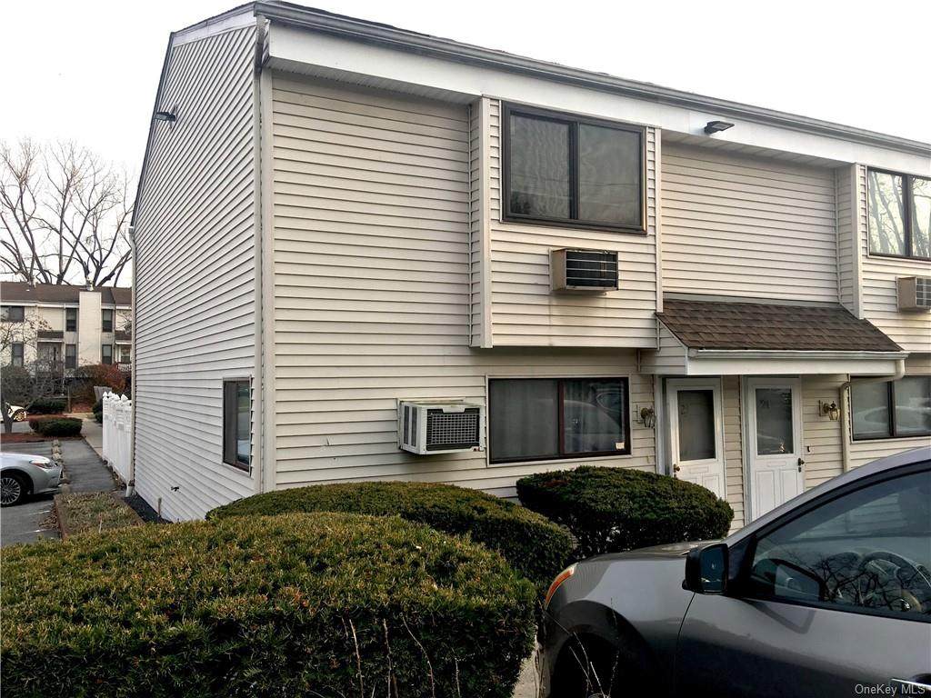 25 Pierces Road - Photo 1