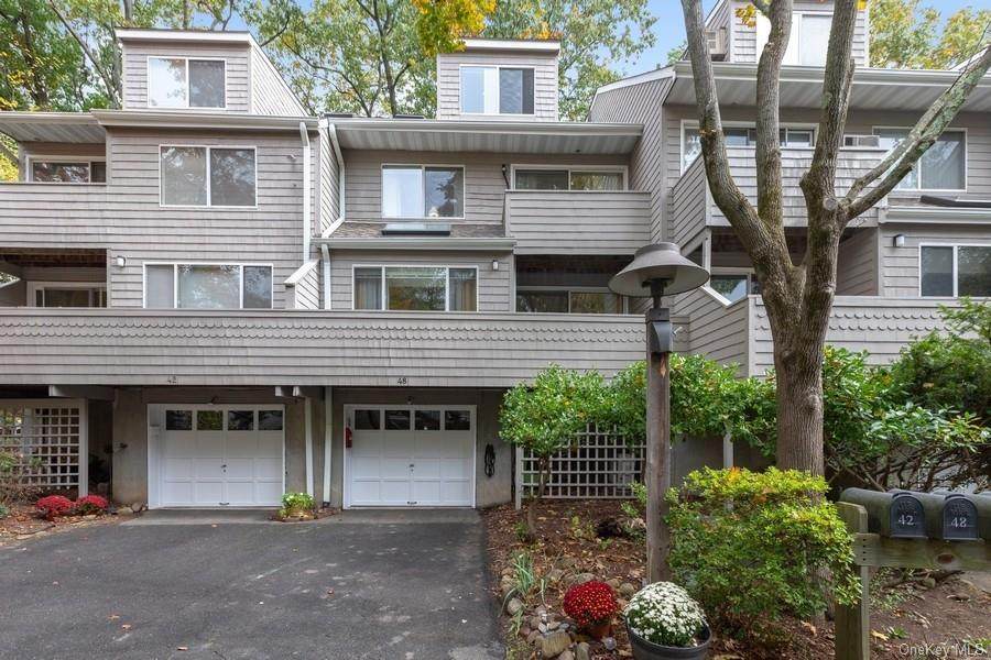48 Hickory Hill Lane - Photo 1